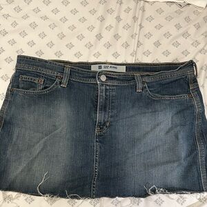 Gap Jean skirt distressed bottom